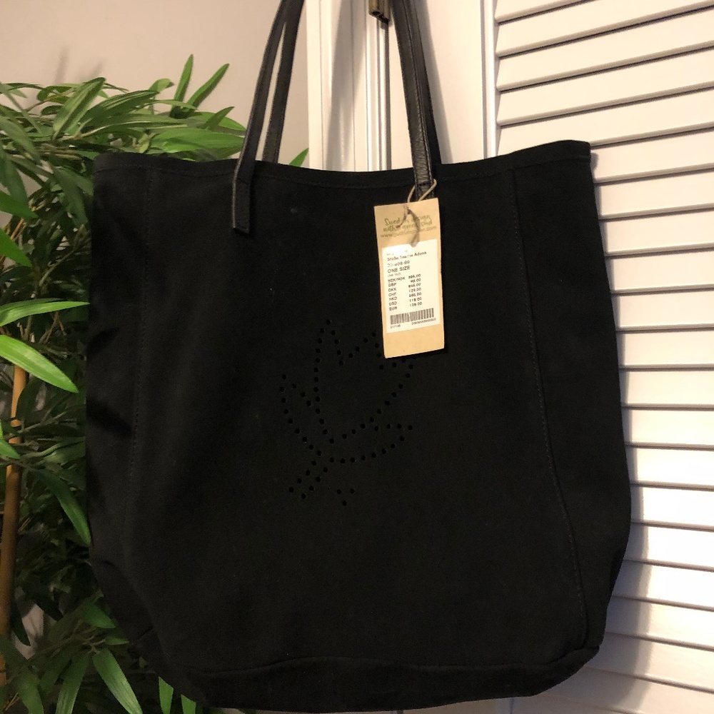 Gudrun Sjoden, Adena Bag